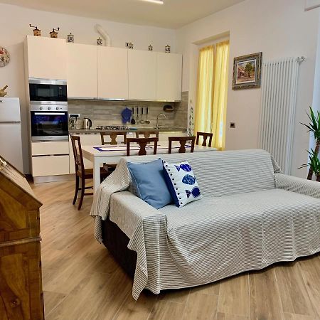 La Casa Dei Nonni Apartment เลวานโต ภายนอก รูปภาพ